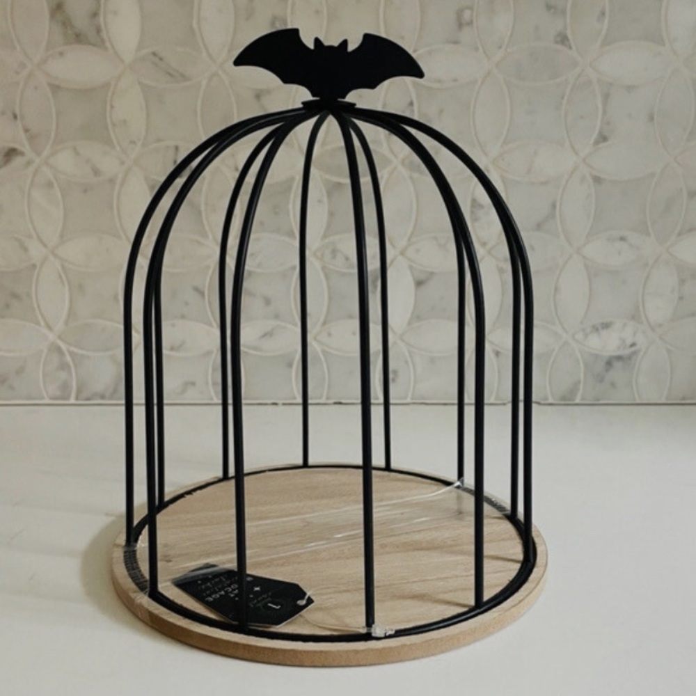 NWT Black Metal and wood base Bat Cage  7" x 8"